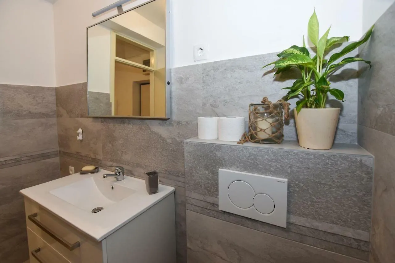 Hugo Apartment Zadar Croatia