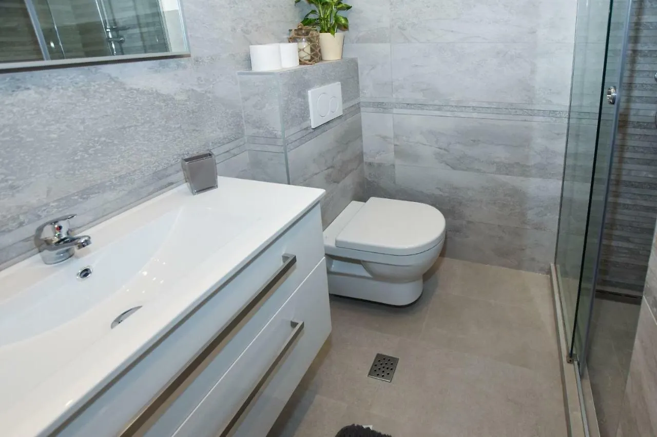 Hugo Apartment Zadar 0*,  Croatia